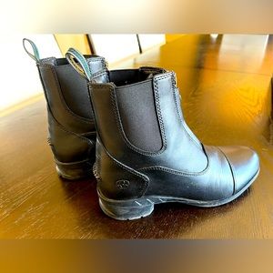 Ariat Heritage IV Zip Paddock Riding Boots, Women’s US 7.5, once worn.